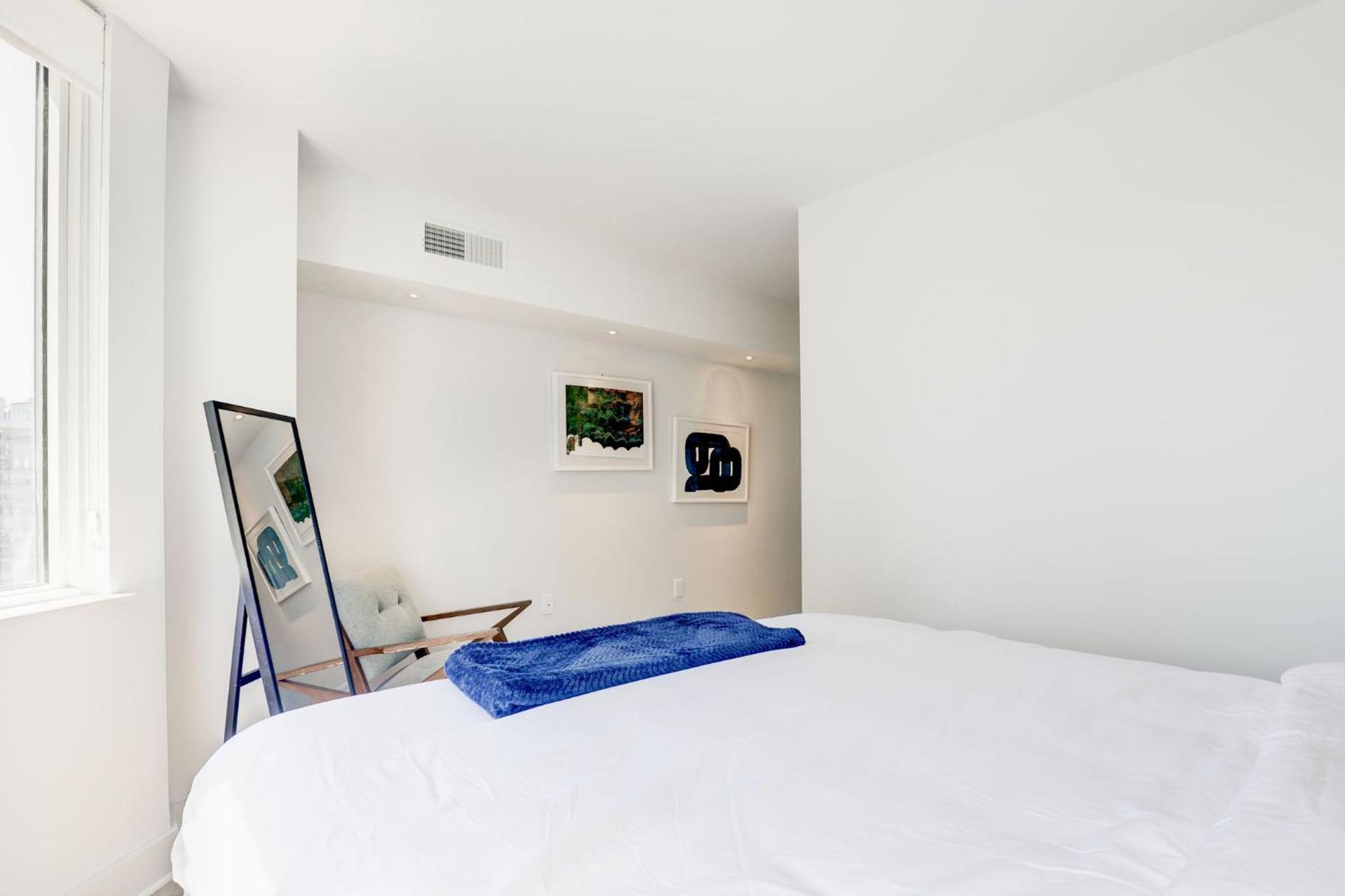 Apartment Capitol Convenience 2br Luxury Minutes From Dc Arlington