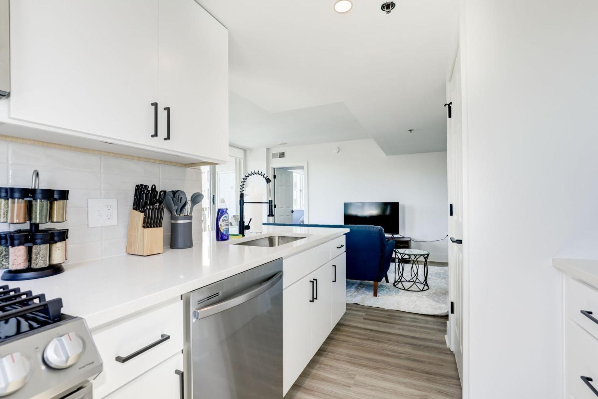 Capitol Convenience 2br Luxury Minutes From Dc
